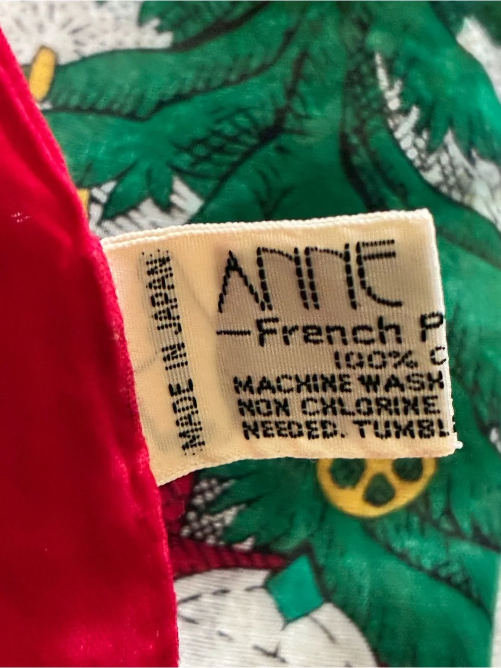 Anne Marie French Provençal Cotton 34” Scarf Holiday Christmas Scene Vintage